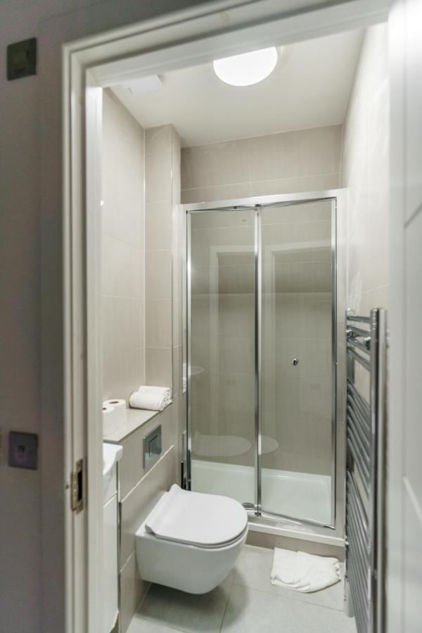 Top Floor Apartment High Street Kensington ลอนดอน ภายนอก รูปภาพ